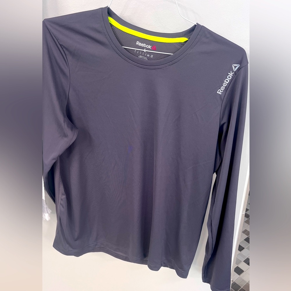 Men’s Reebok Long Sleeve
